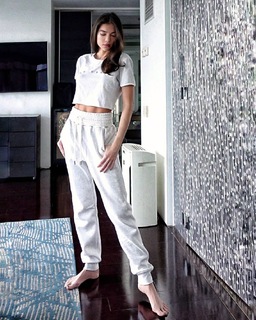 Rhian Ramos feet photo 6