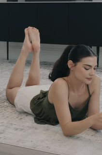 Rhian Ramos feet photo 1