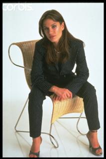 Rhona Mitra feet photo thumbnail