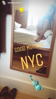 Rhona Mitra feet photo thumbnail