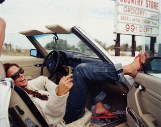 Rhona Mitra feet photo thumbnail