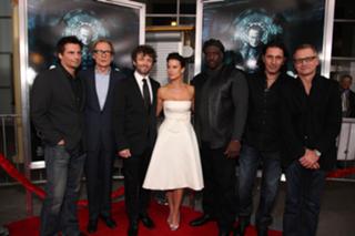 Rhona Mitra feet photo thumbnail