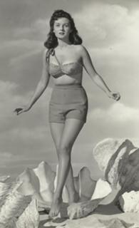 Rhonda Fleming feet photo 10