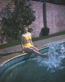 Rhonda Fleming feet photo 3