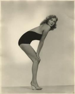 Rhonda Fleming feet photo 18