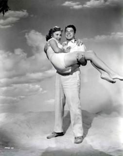 Rhonda Fleming feet photo 16