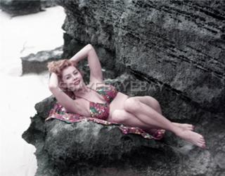 Rhonda Fleming feet photo 6