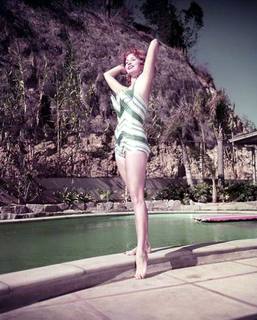 Rhonda Fleming feet photo 7