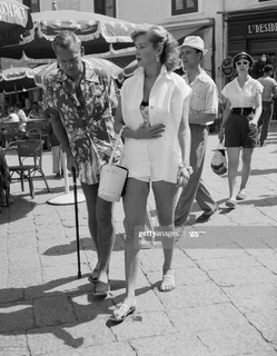Rhonda Fleming feet photo 14