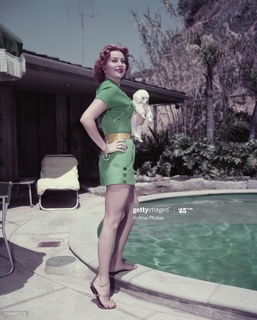 Rhonda Fleming feet photo 11
