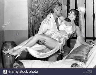 Rhonda Fleming feet photo 20