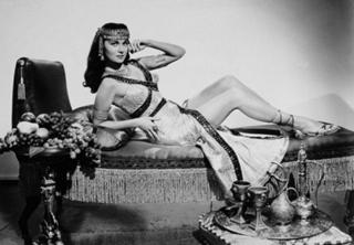 Rhonda Fleming feet photo 2