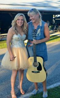 Rhonda Vincent feet photo 20