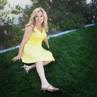 Rhonda Vincent feet photo 15