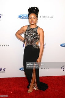 Rhyon Nicole Brown feet photo 5