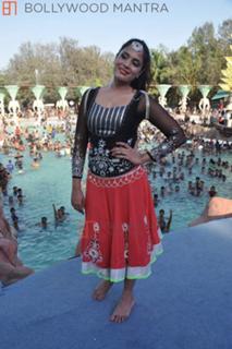 Richa Chadha feet photo thumbnail