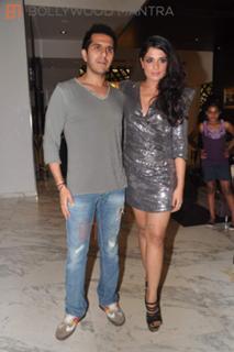 Richa Chadha feet photo thumbnail