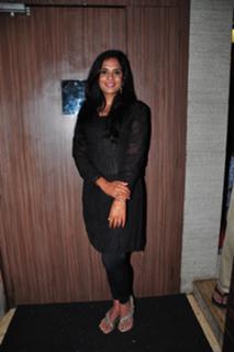 Richa Chadha feet photo thumbnail