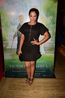 Richa Chadha feet photo thumbnail