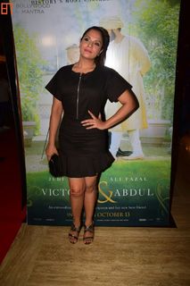Richa Chadha feet photo thumbnail
