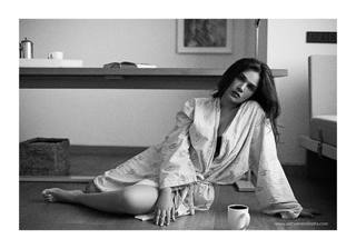Richa Chadha feet photo thumbnail