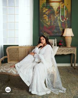 Richa Chadha feet photo thumbnail