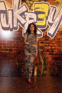 Richa Chadha feet photo thumbnail