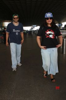Richa Chadha feet photo thumbnail
