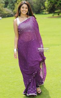 Richa Gangopadhyaya feet photo 7