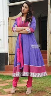 Richa Gangopadhyaya feet photo 6