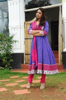 Richa Gangopadhyaya feet photo 10