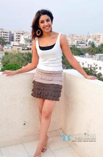 Richa Gangopadhyaya feet photo 13