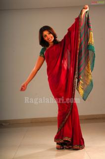 Richa Gangopadhyaya feet photo 8
