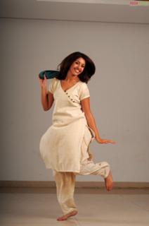 Richa Gangopadhyaya feet photo 6