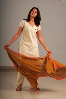 Richa Gangopadhyaya feet photo 1