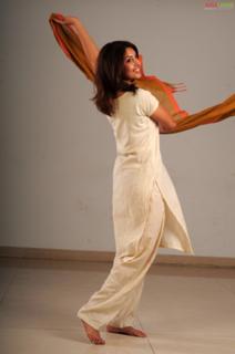 Richa Gangopadhyaya feet photo 18