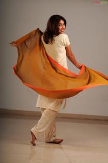 Richa Gangopadhyaya feet photo 9