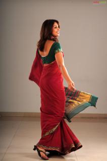 Richa Gangopadhyaya feet photo 15