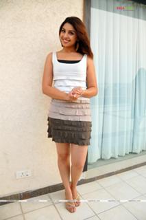 Richa Gangopadhyaya feet photo 10