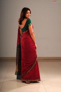 Richa Gangopadhyaya feet photo 11