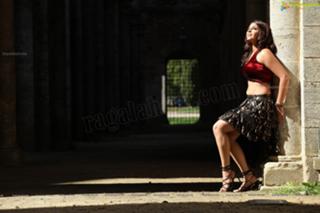 Richa Gangopadhyaya feet photo 10