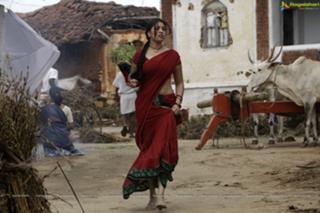 Richa Gangopadhyaya feet photo 17