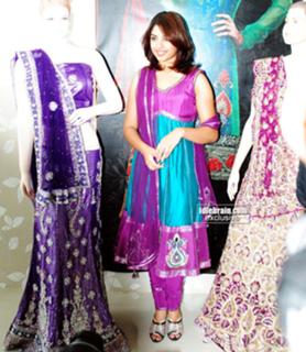 Richa Gangopadhyaya feet photo 13