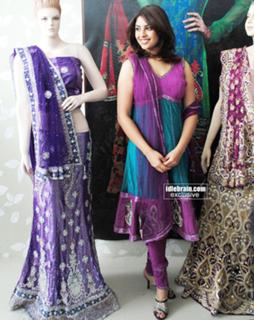 Richa Gangopadhyaya feet photo 12