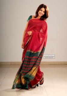 Richa Gangopadhyaya feet photo 16