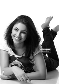 Richa Gangopadhyaya feet photo 9
