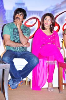 Richa Gangopadhyaya feet photo 6