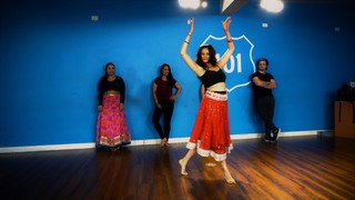 Richa Moorjani feet photo 10