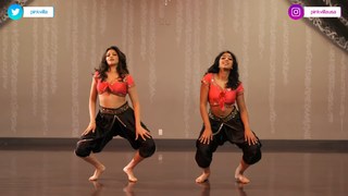 Richa Moorjani feet photo 14