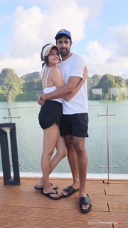 Richa Moorjani feet photo 7